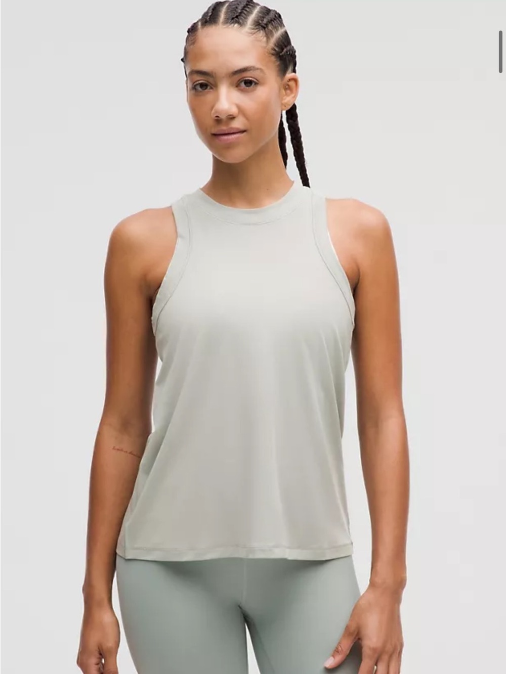 Lululemon tank size 6